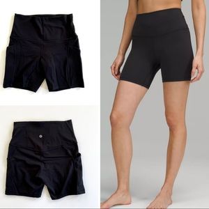 Lululemon Align high rise short size 6 NWOT in black and 6” inseam